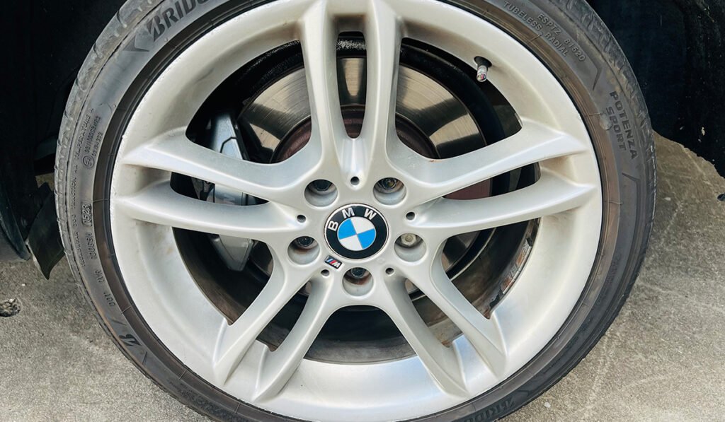 custom-color-before